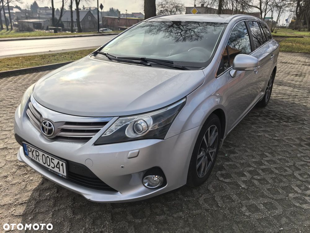 Toyota Avensis 2.2 D-4D Premium - 1