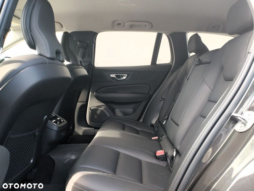 Volvo V60 - 10
