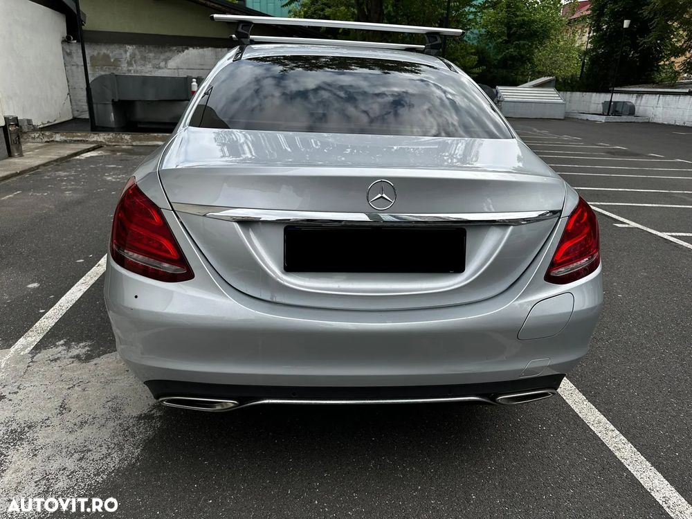 Mercedes-Benz C - 3