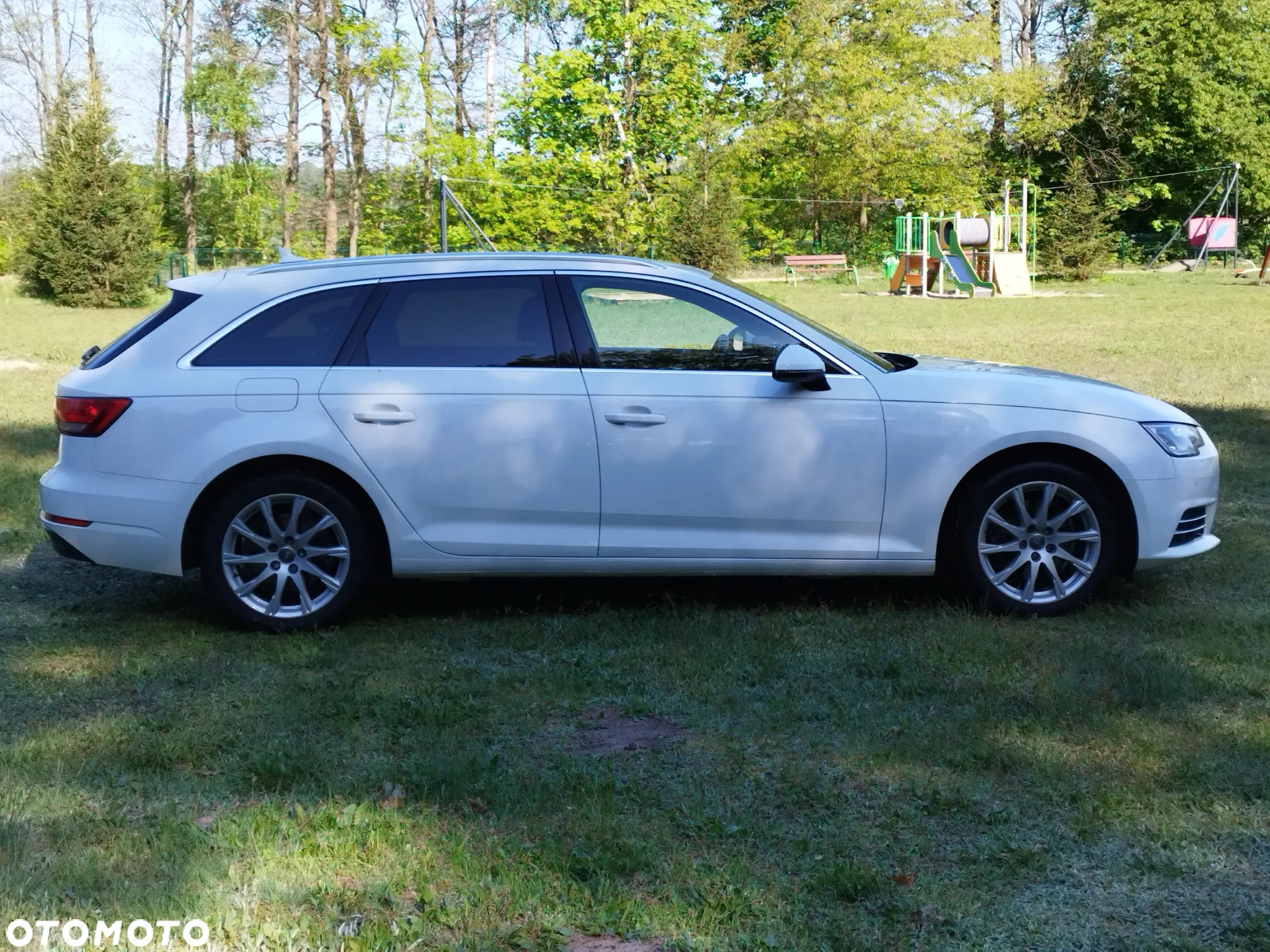 Audi A4 Avant 2.0 TDI S tronic - 4