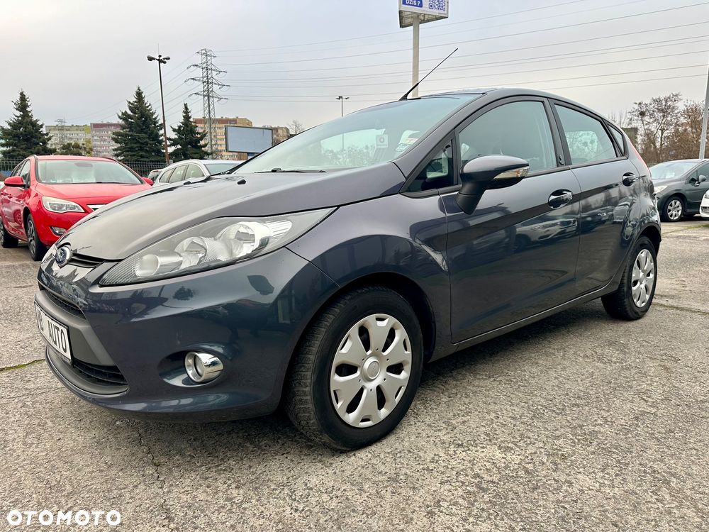 Ford Fiesta 1.25 Champions Edition - 12