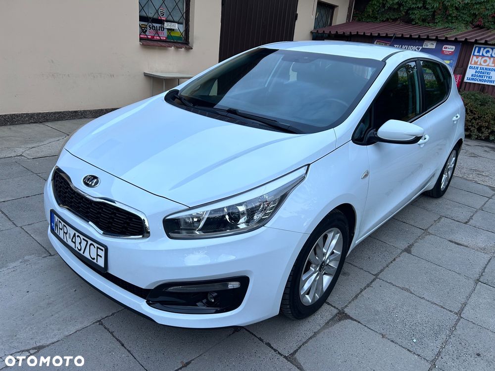 Kia Ceed 1.6 CRDi Smart Plus - 6