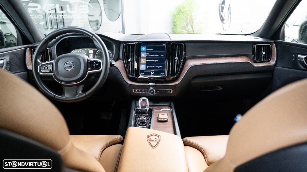 Volvo XC 60 2.0 T8 PHEV Inscription AWD - 25