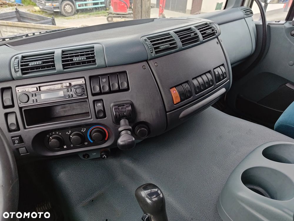 DAF CF85 - 7
