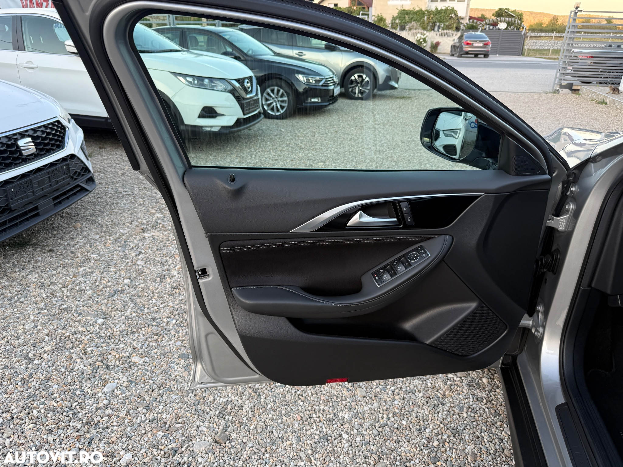 Infiniti QX30 2.2d DCT AWD Luxe Tech - 10