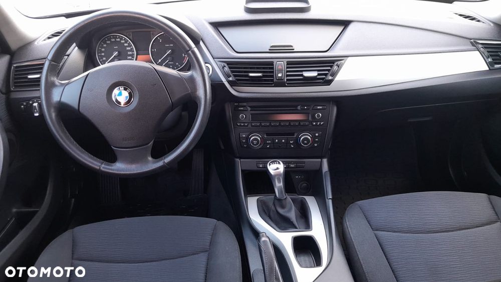 BMW X1 xDrive18d - 4