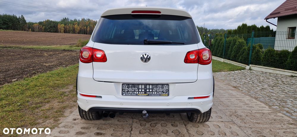 Volkswagen Tiguan - 18