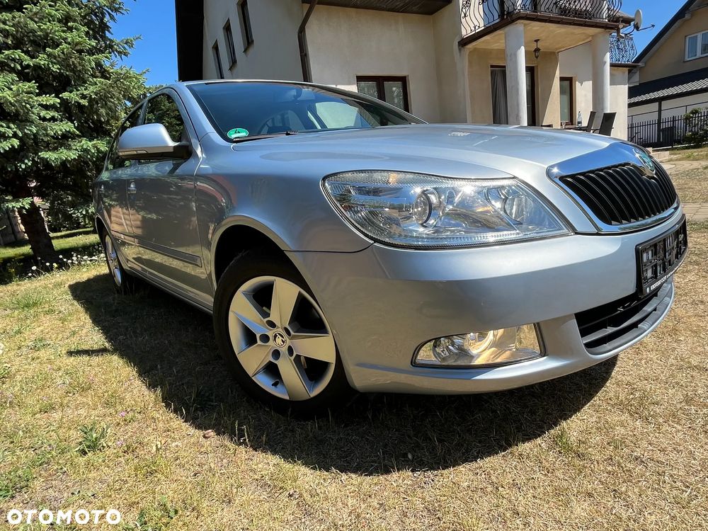 Skoda Octavia 1.6 Ambition - 13