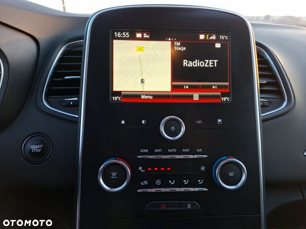 Renault Grand Scenic ENERGY TCe 140 LIMITED - 33