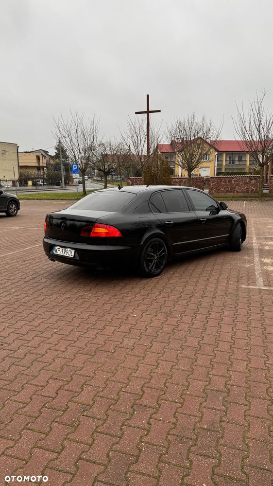 Skoda Superb 2.0 TDI Ambition - 11
