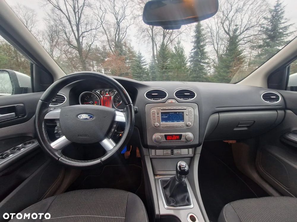 Ford Focus 1.6 X100 - 5