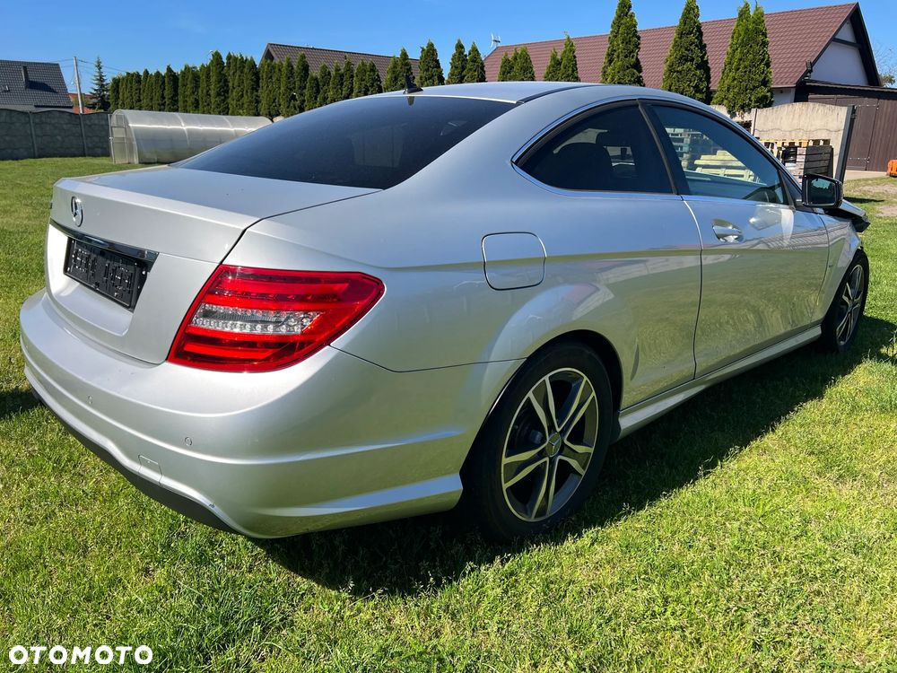 Mercedes-Benz Klasa C 250 7G-TRONIC Edition - 5