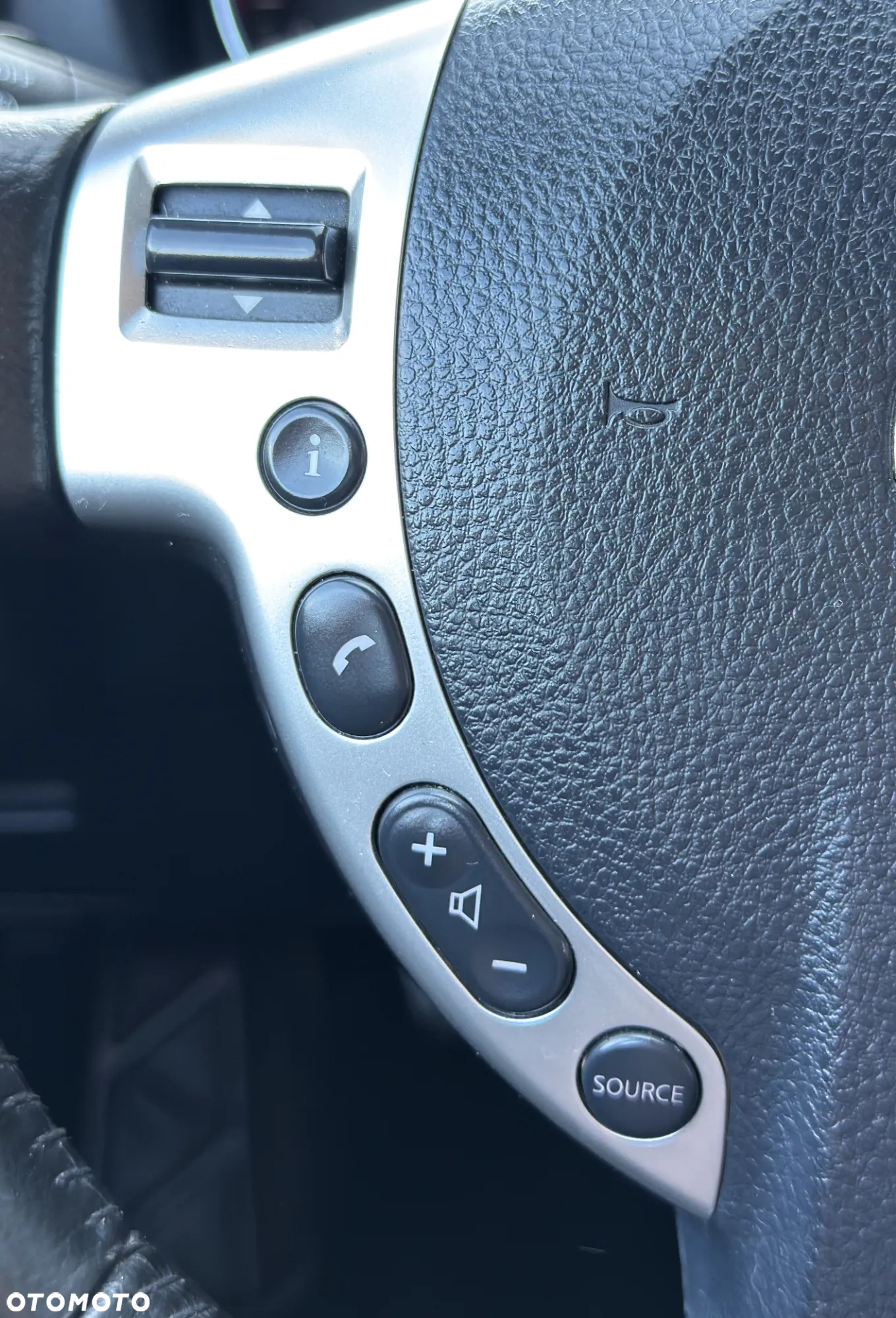 Nissan Qashqai+2 2.0 Tekna Premium - 18