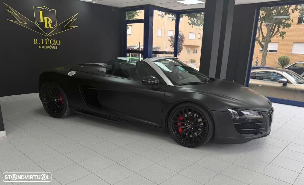 Audi R8 Spyder 5.2 FSi V10 quattro R tronic - 5