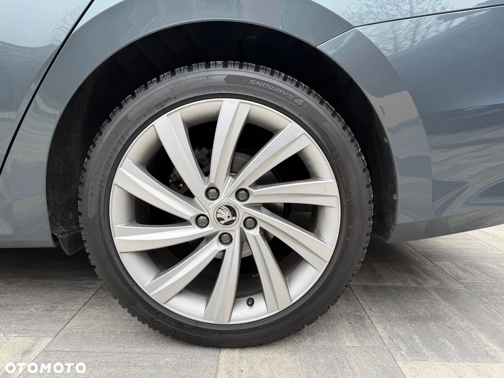 Skoda Octavia 2.0 TDI SCR Style DSG - 18