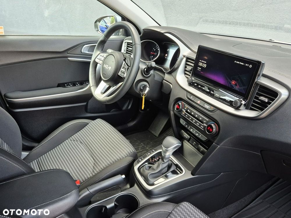 Kia XCeed 1.5 T-GDI M DCT - 27