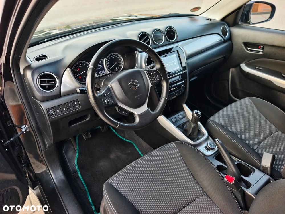 Suzuki Vitara 1.6 (4x4) Allgrip Comfort+ - 5