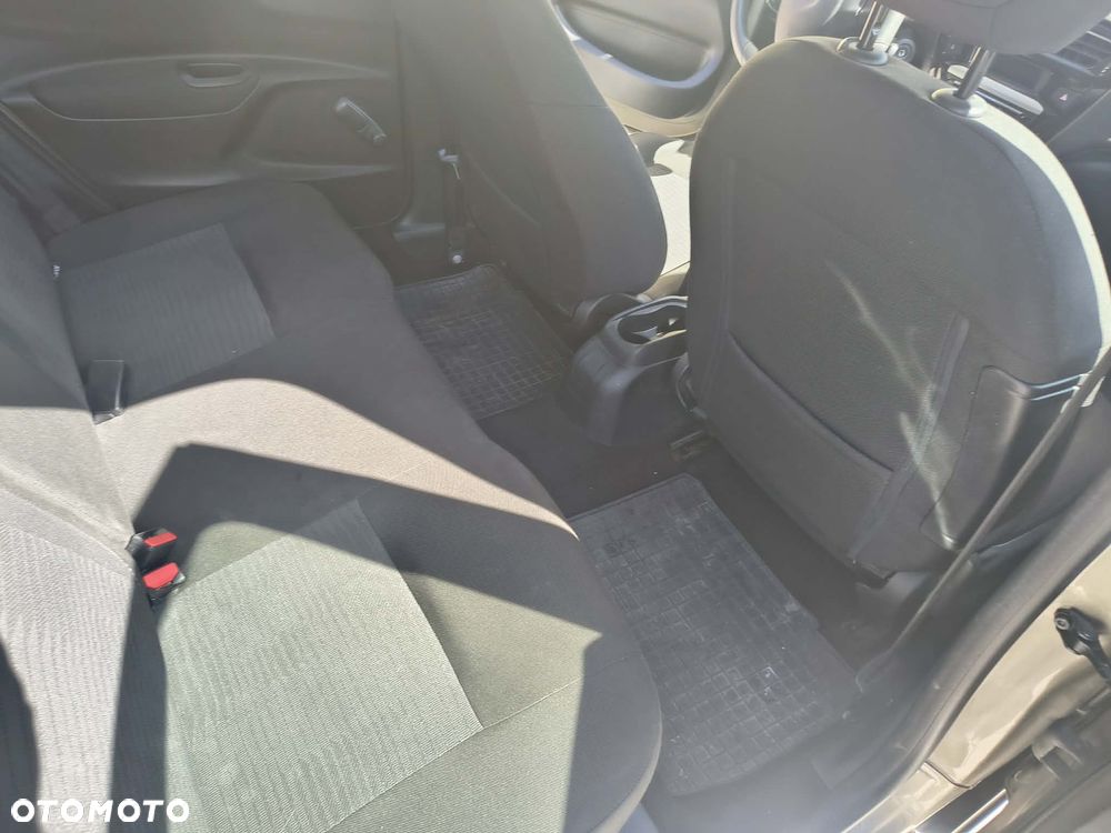 Peugeot 301 1.2 Pure Tech Access - 12