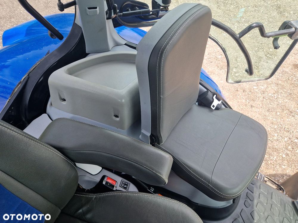 New Holland T7.245 AUTOCOMMAND PNEUMATYKA - 13