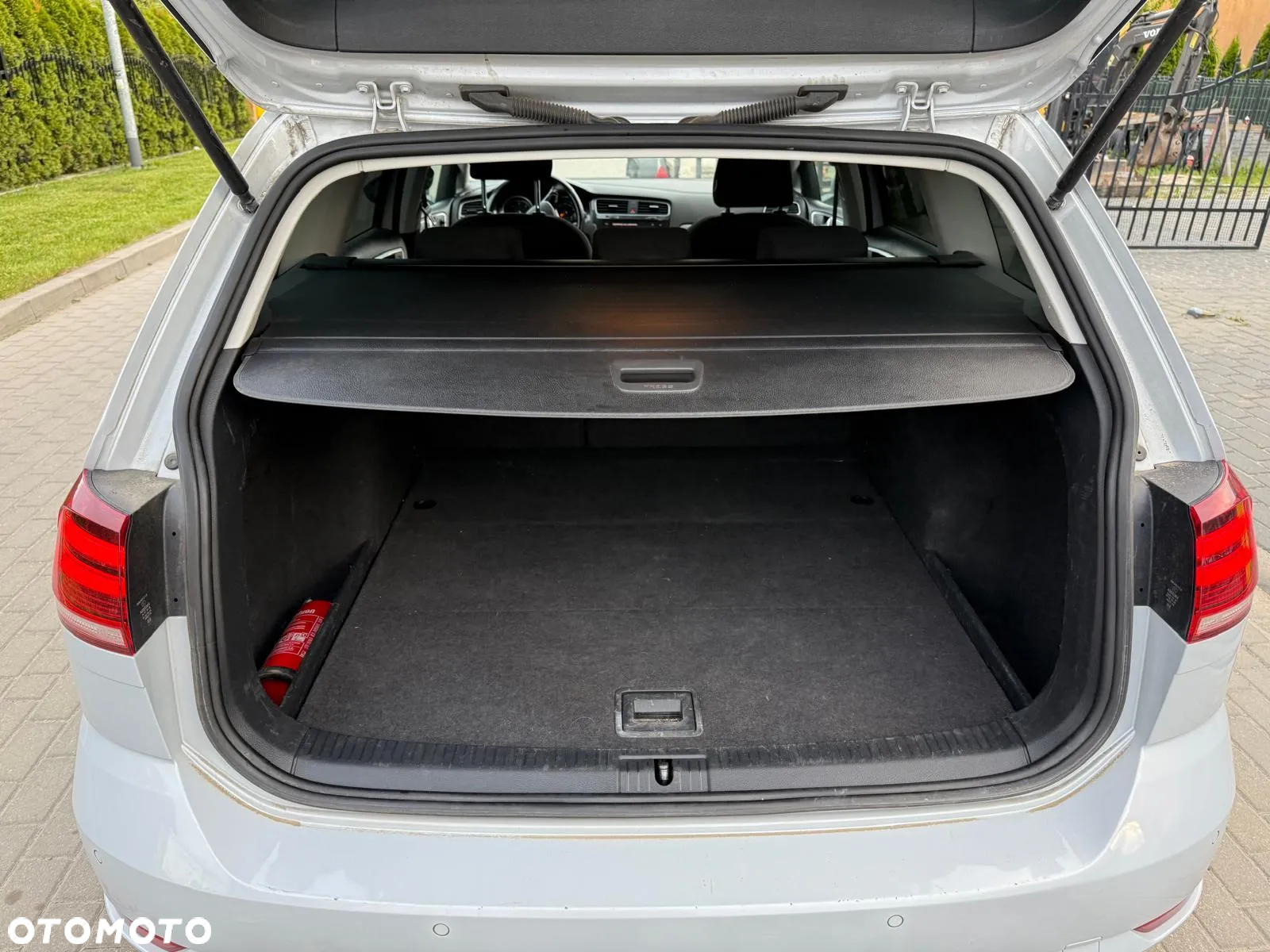 Volkswagen Golf VII 1.6 TDI BMT Start - 24
