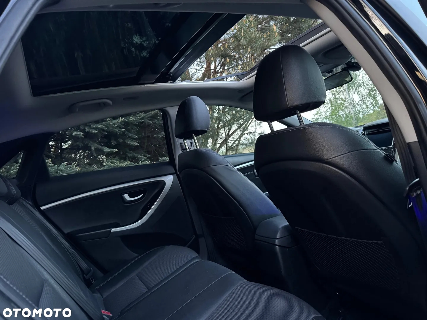 Hyundai i30 i30cw 1.6 Fifa World Cup Edition - 23