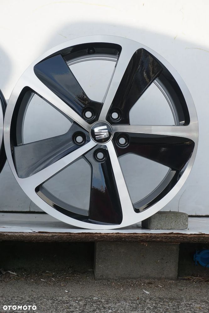 Seat 5x112 17 7,5J et51 - 9