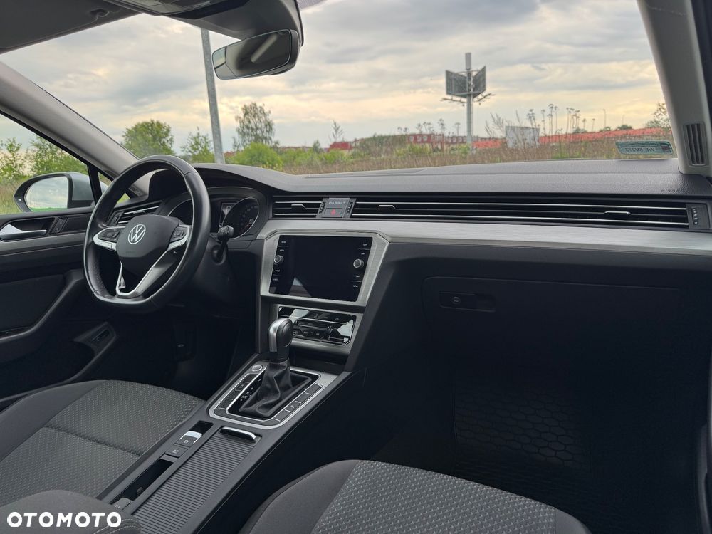 Volkswagen Passat 1.5 TSI EVO Essence DSG - 32