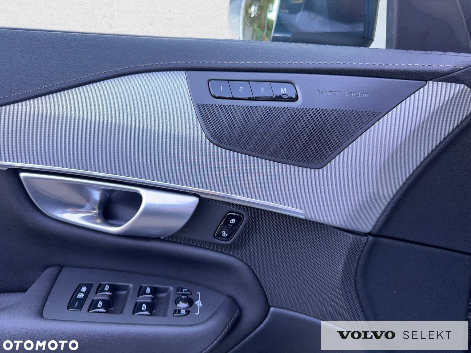 Volvo XC 90 - 16