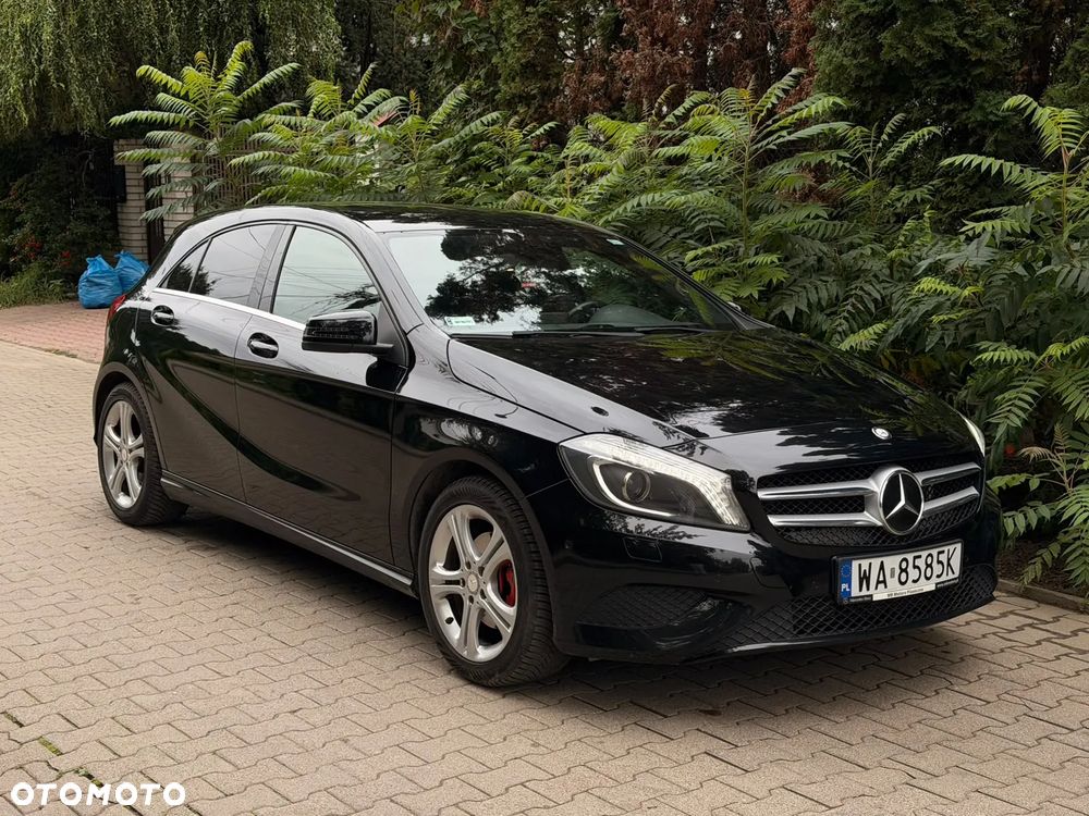 Mercedes-Benz Klasa A 180 7G-DCT - 23