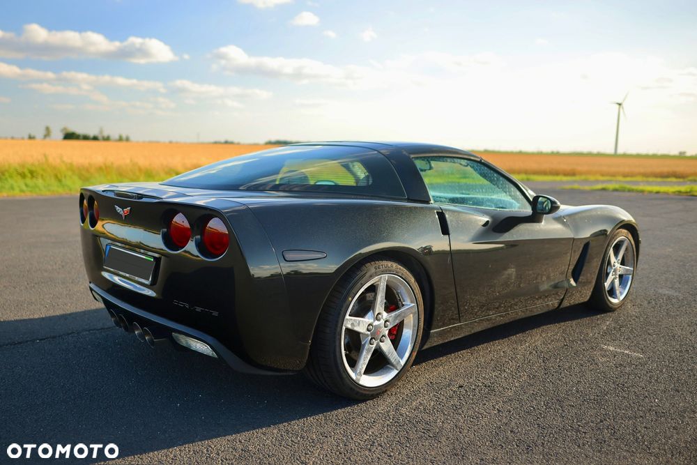 Chevrolet Corvette - 30