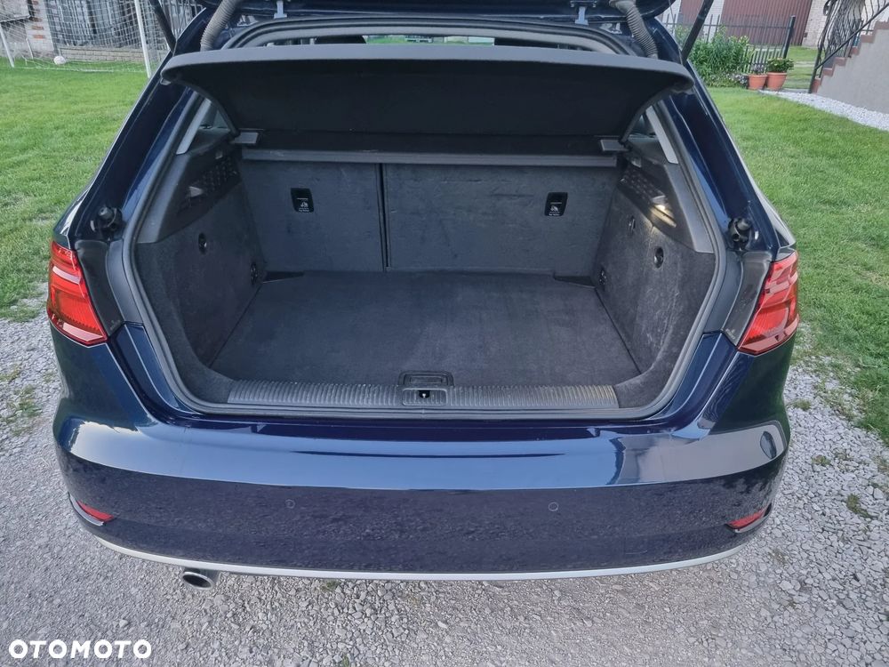 Audi A3 Sportback 1.6 TDI S tronic - 13
