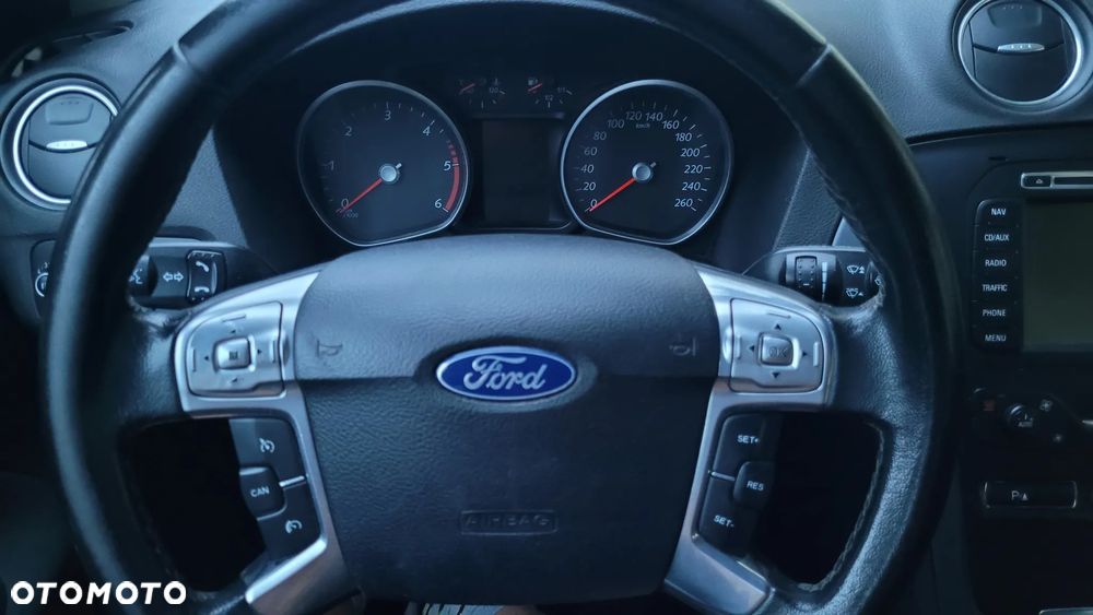 Ford Mondeo - 7