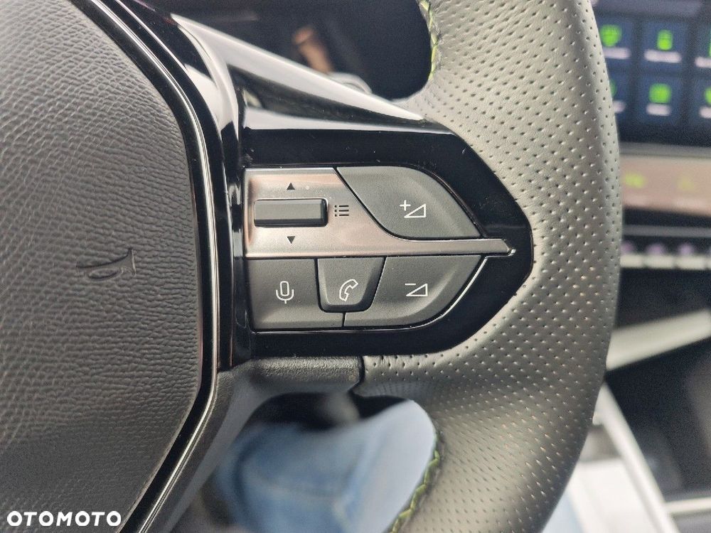 Peugeot 408 1.2 PureTech mHEV GT S&S e-DSC6 - 25