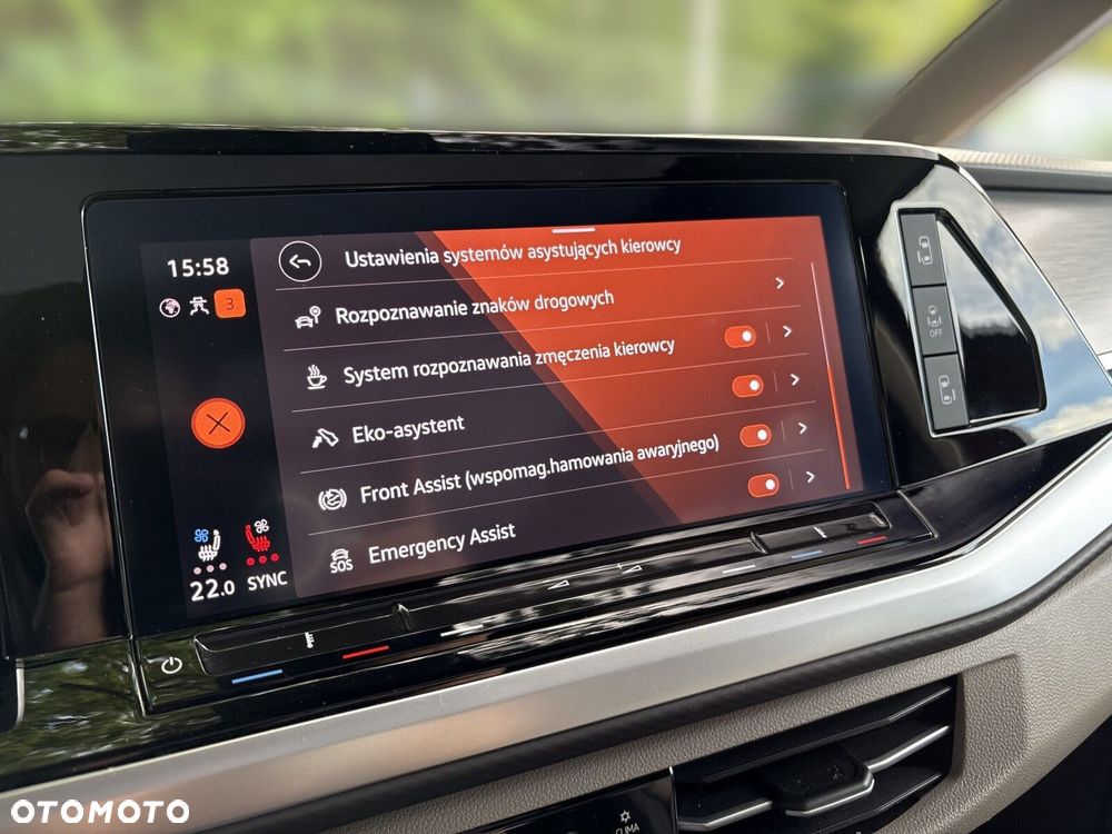 Volkswagen Multivan 2.0 TDI L2 Style DSG - 29