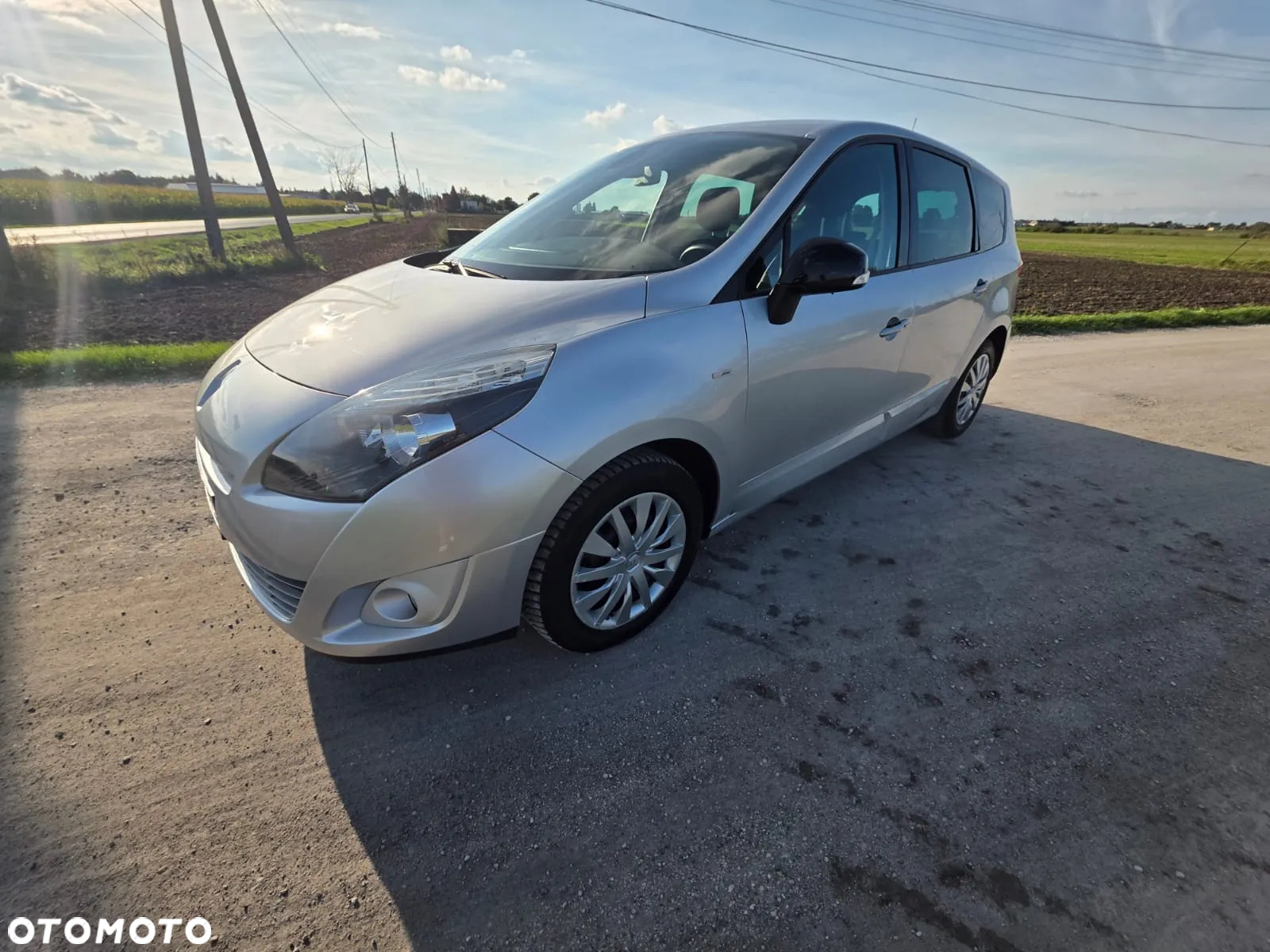 Renault Grand Scenic Gr 1.9 dCi Bose Edition - 2