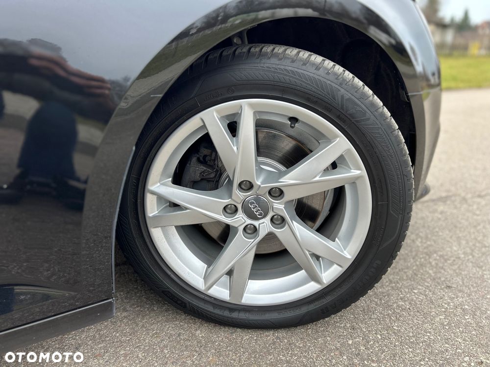 Audi A4 Avant 2.0 TDI DPF Ambition - 12