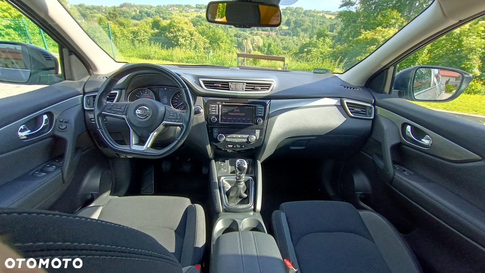Nissan Qashqai 1.3 DIG-T N-Connecta - 14