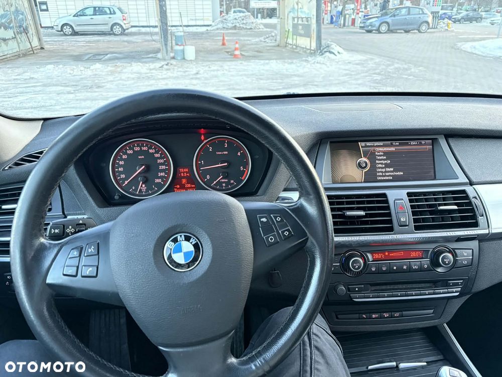 BMW X5 - 6