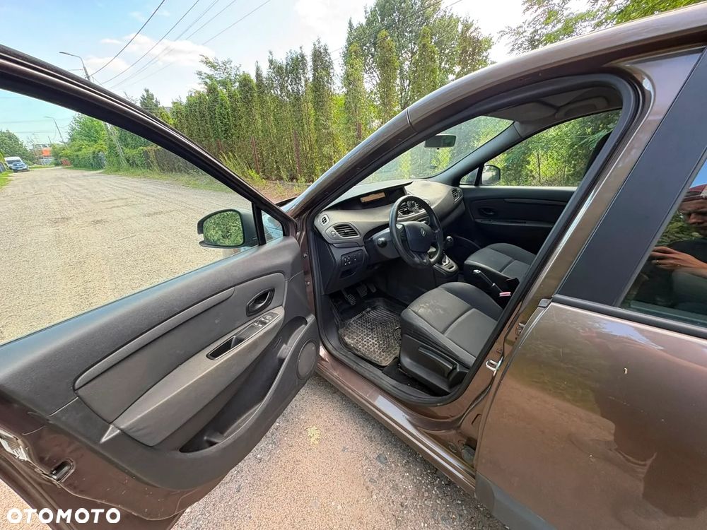 Renault Scenic 1.5 dCi Tech Run - 10