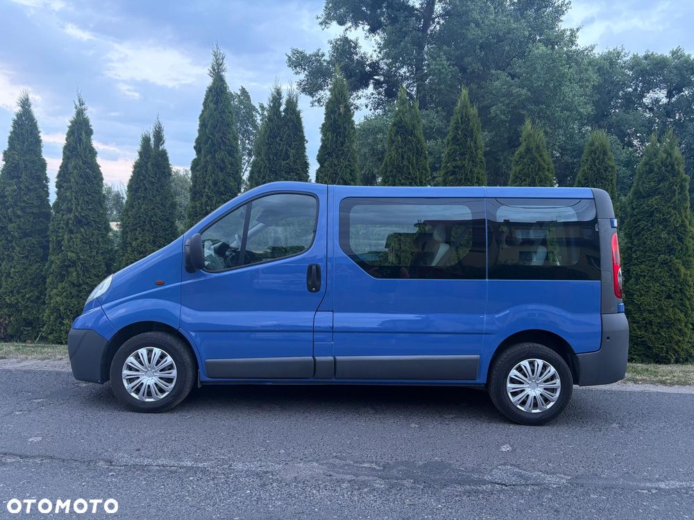 Opel Vivaro - 4