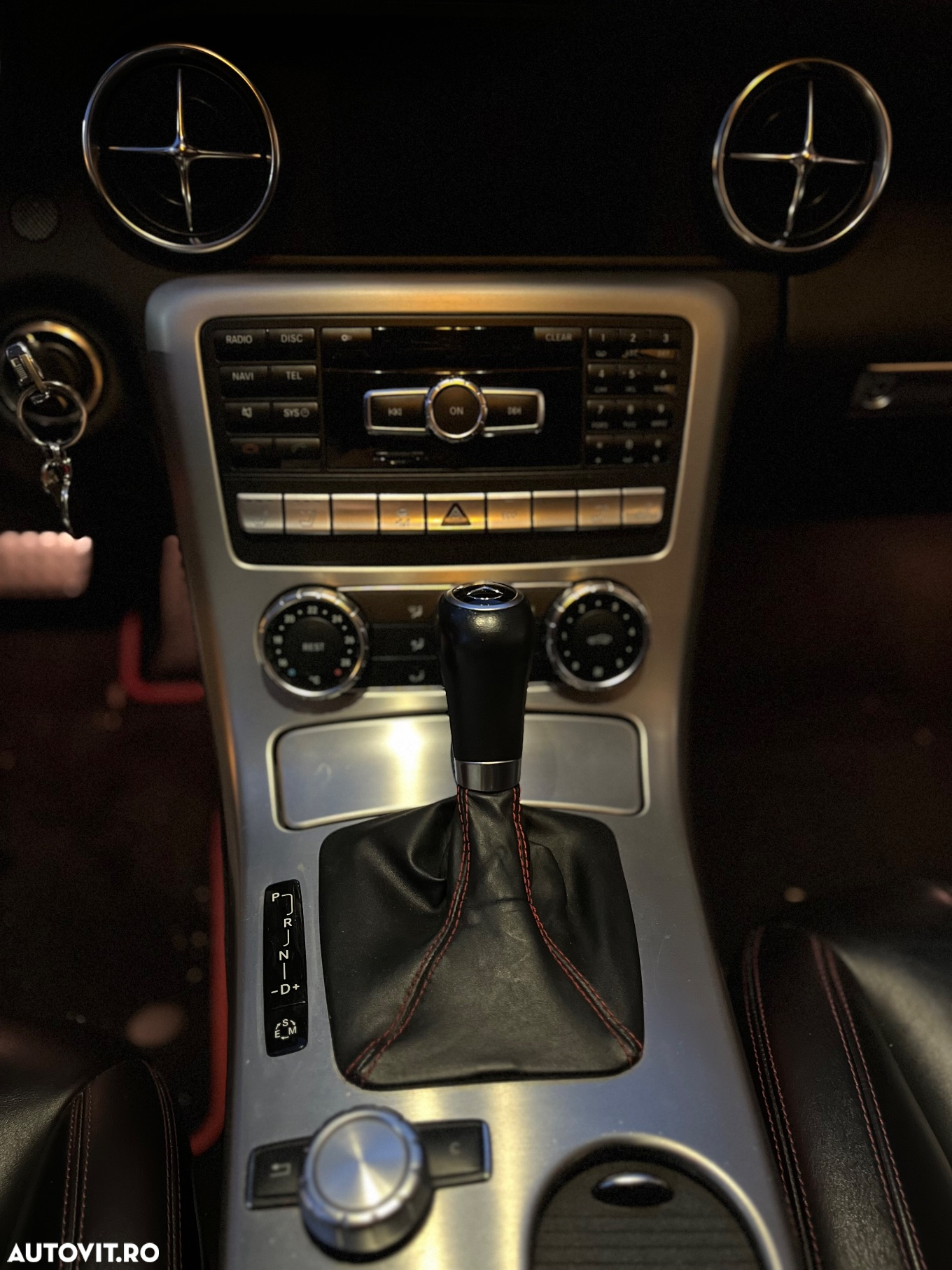 Mercedes-Benz SLK 250 (BlueEFFICIENCY) 7G-TRONIC - 13