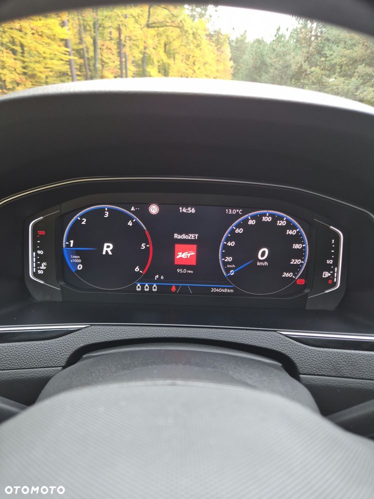 Volkswagen Passat 2.0 TDI SCR Style DSG - 20