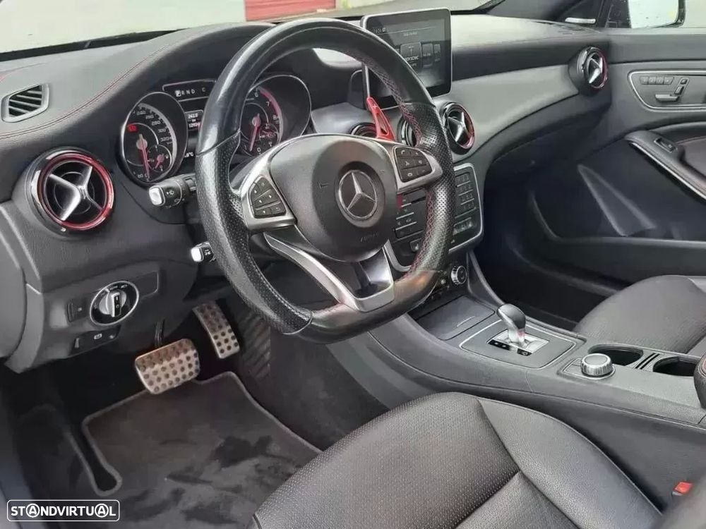 Mercedes-Benz CLA 45 AMG Shooting Brake 4-Matic - 21
