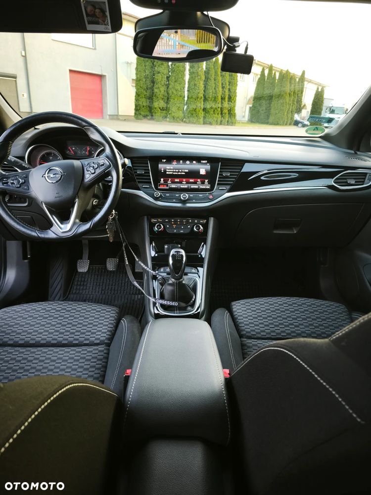 Opel Astra 1.6 CDTI Dynamic S&S - 16