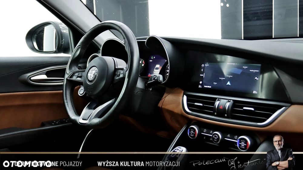 Alfa Romeo Giulia 2.0 Turbo Veloce Q4 - 21
