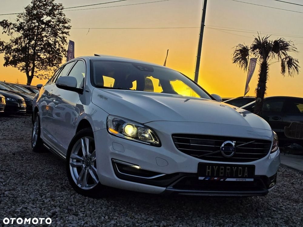 Volvo V60 2013 photo 2