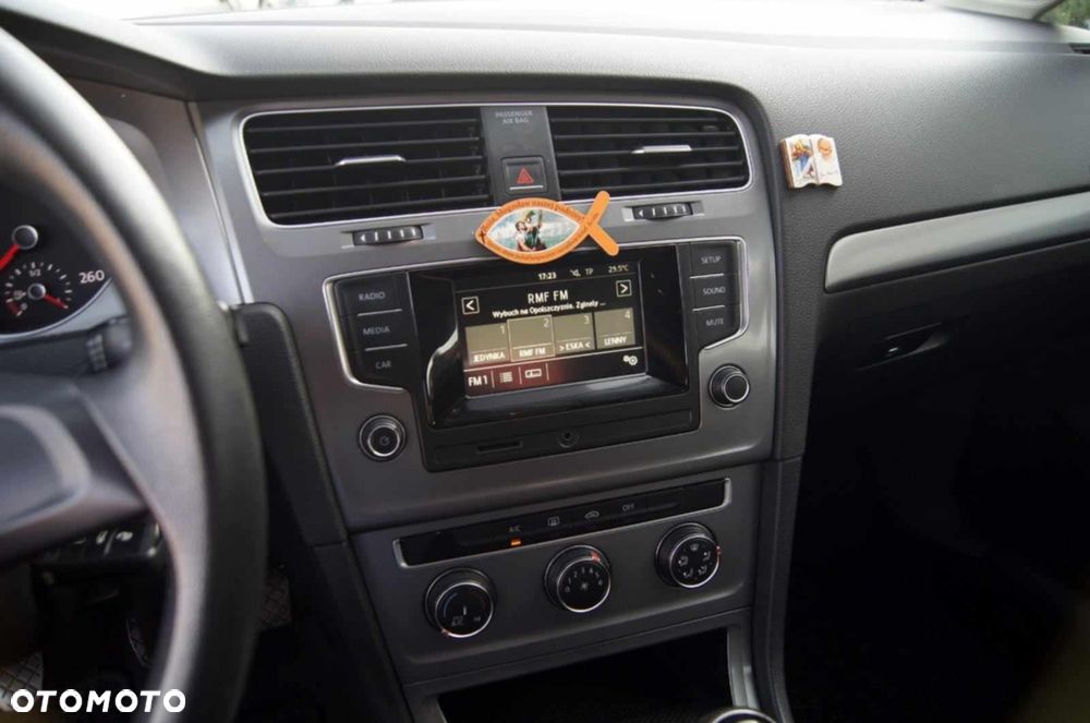 Volkswagen Golf 1.2 TSI BMT Trendline - 20
