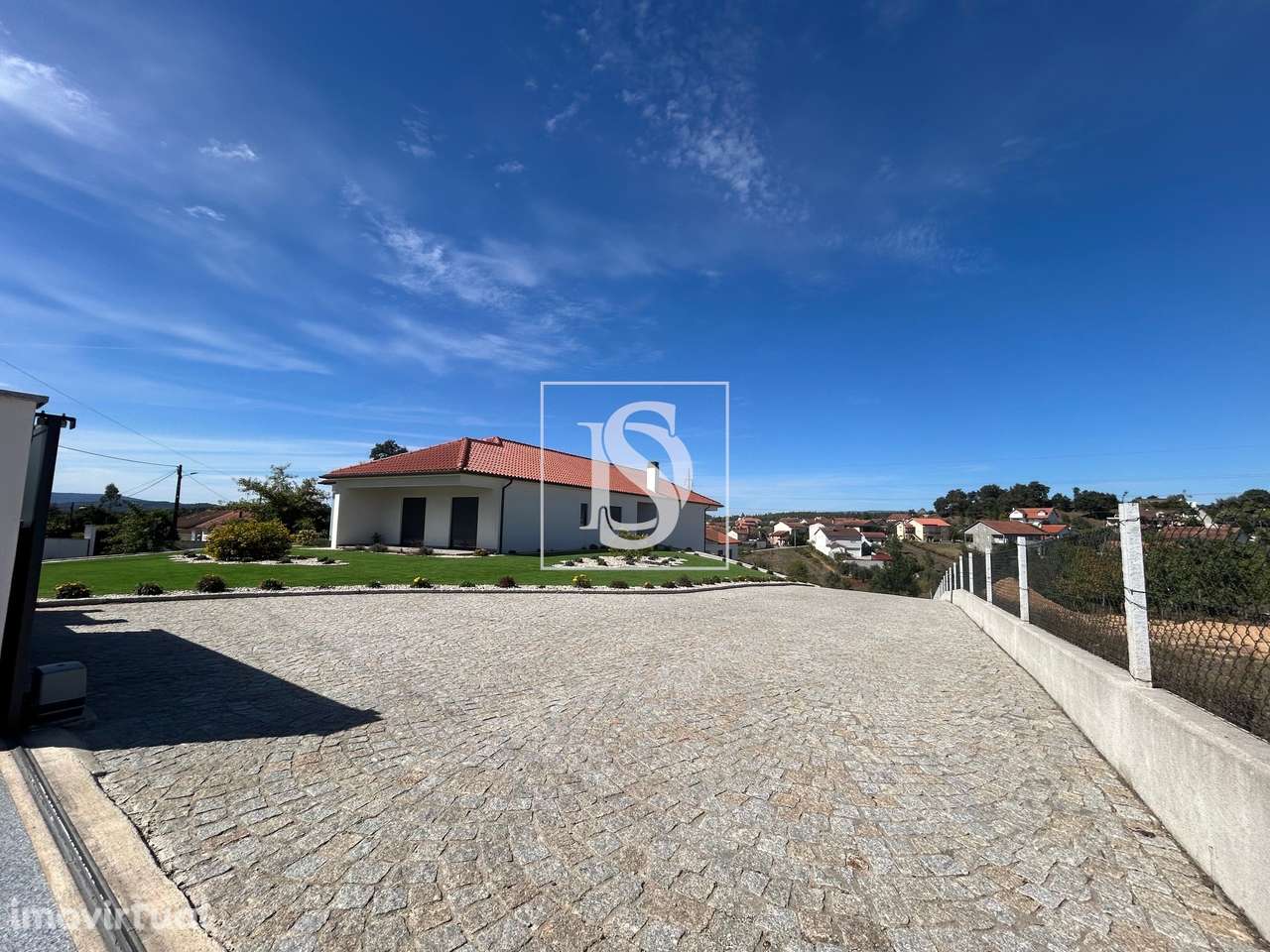 Moradia Moderna Térrea no Freixo – Mortágua - Grande imagem: 3/59