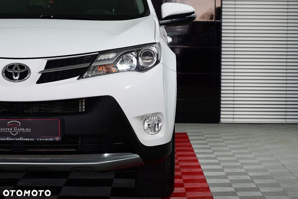 Toyota RAV4 2.0 Prestige 4x4 - 35
