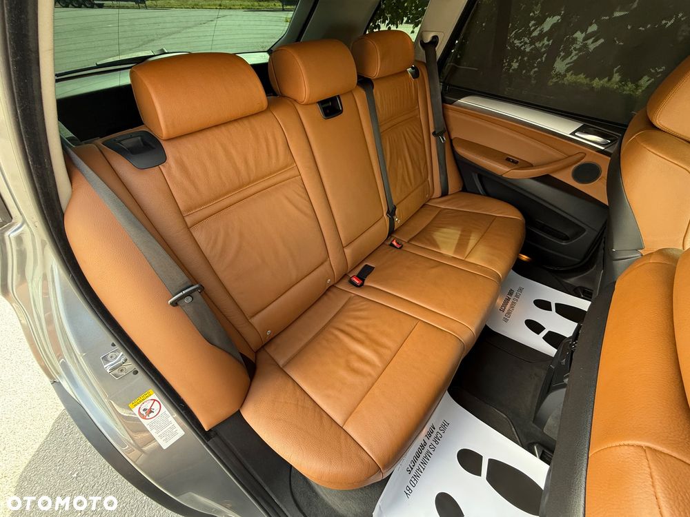 BMW X5 3.0sd xDrive - 36